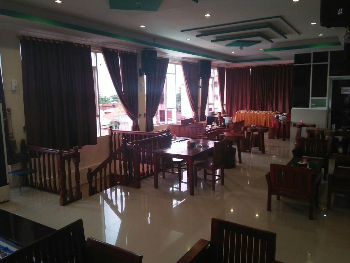 Benhur Hotel Padang  Zewnętrze zdjęcie